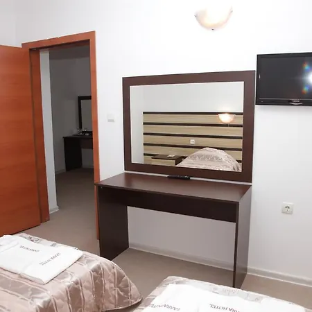 Zaara 3* サニービーチ