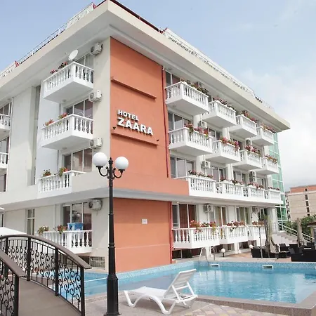 Zaara ホテル サニービーチ