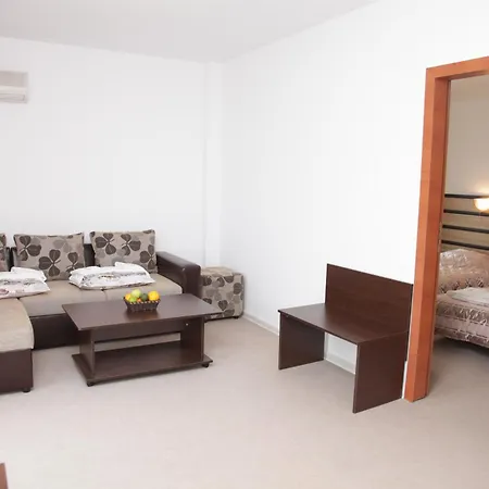 ホテル Zaara サニービーチ