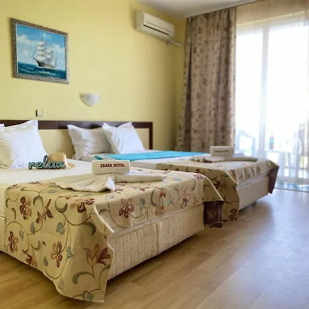 Zaara 3* サニービーチ