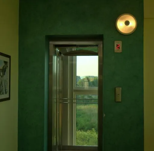 Zaara Sluneční pobřeží